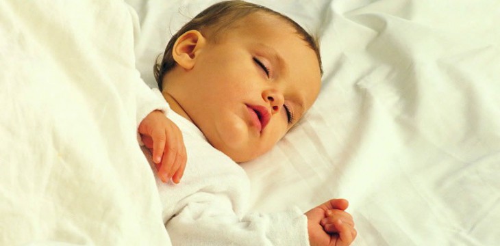 Приучаем малыша к самостоятельному засыпанию