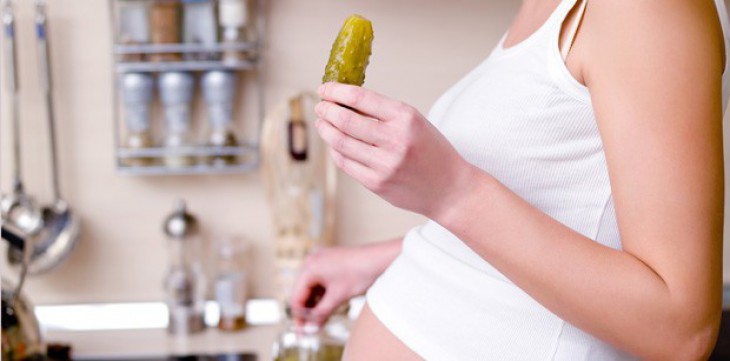 Ученые узнали, почему беременных тянет на соленое