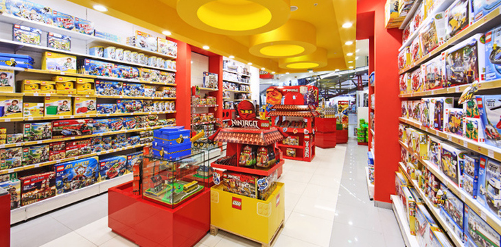 Магазин игрушек "LEGO"