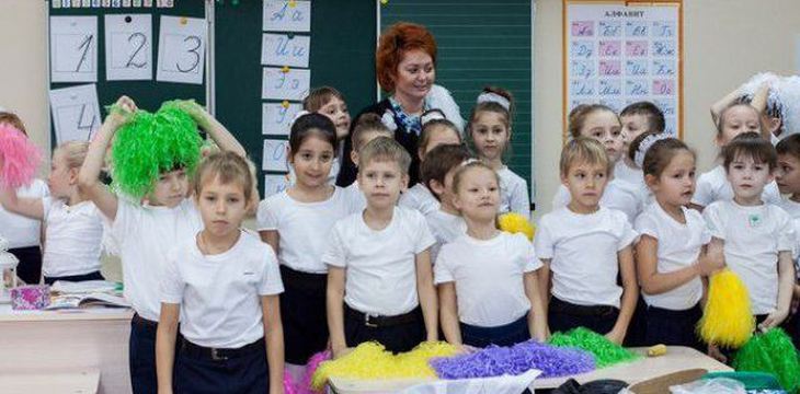 В Казани школьники спасают преподавательницу от рака