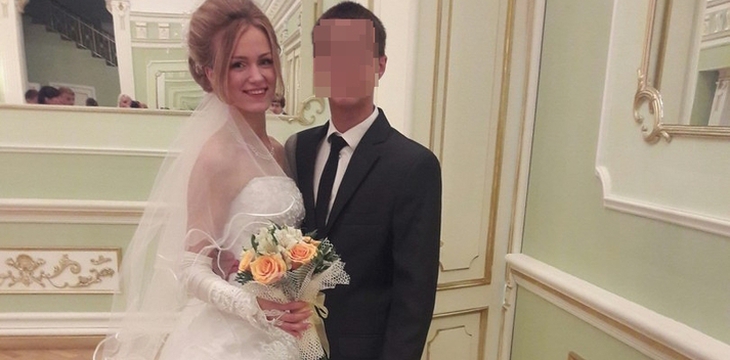 19-летняя девушка, родившая от школьника, вышла за него замуж