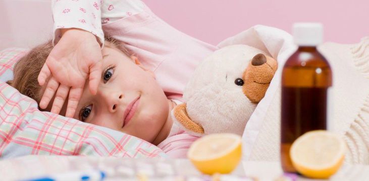 Пять ошибок родителей при самолечении простуды у ребенка