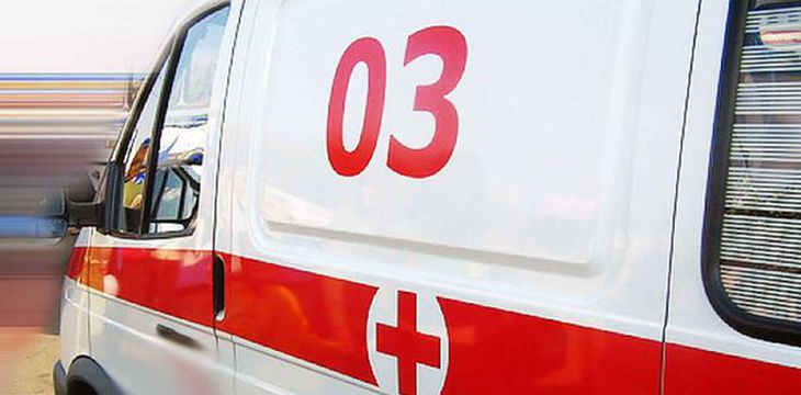 В Татарстане машина скорой помощи, перевозившая беременную, опрокинулась на трассе